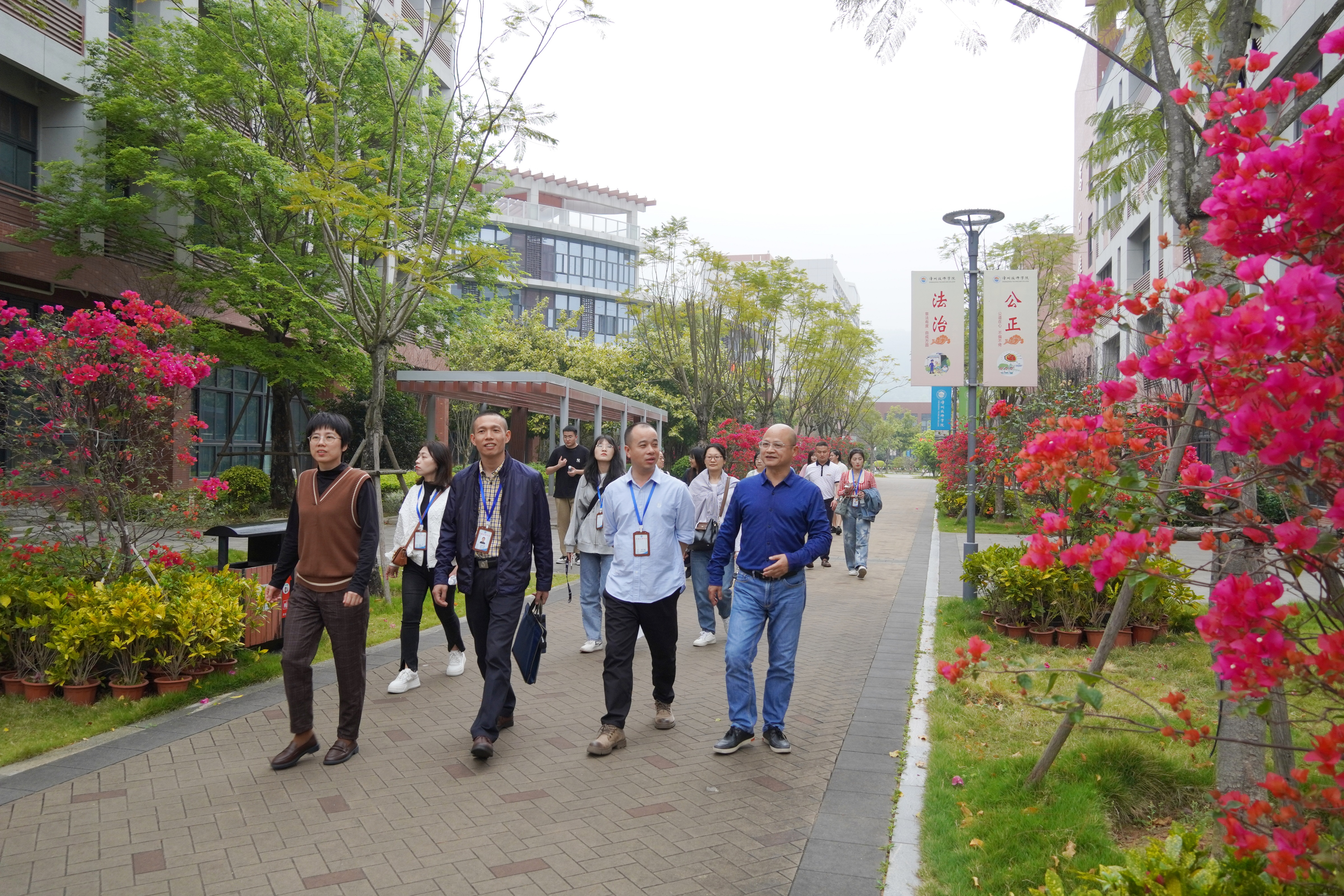 20230325宁德技师学院莅临漳州技师学院交流学习 (3).jpg