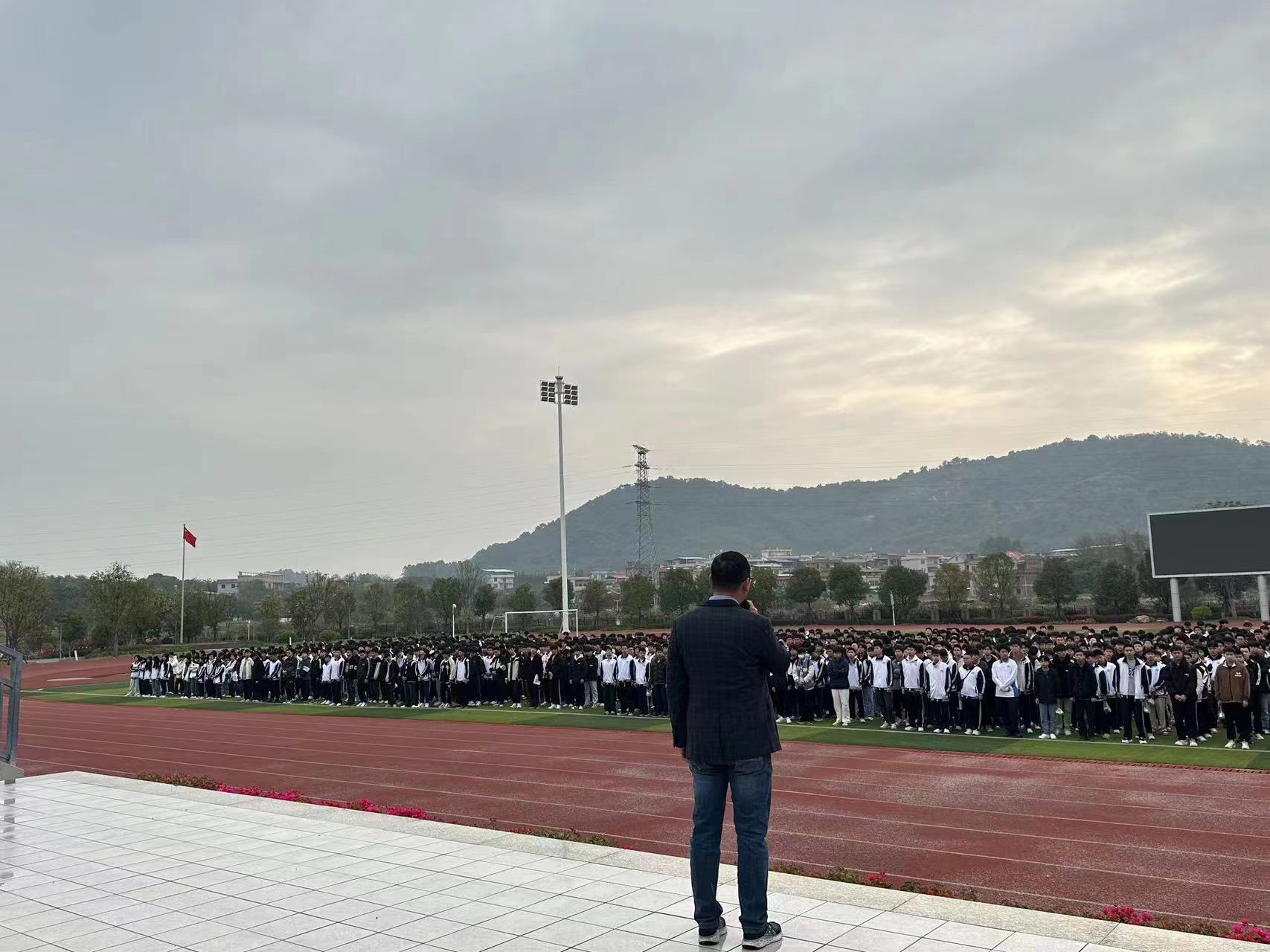 1709775553284991086.jpg 9b28a88a76d2fff72296d540a23575e.jpg