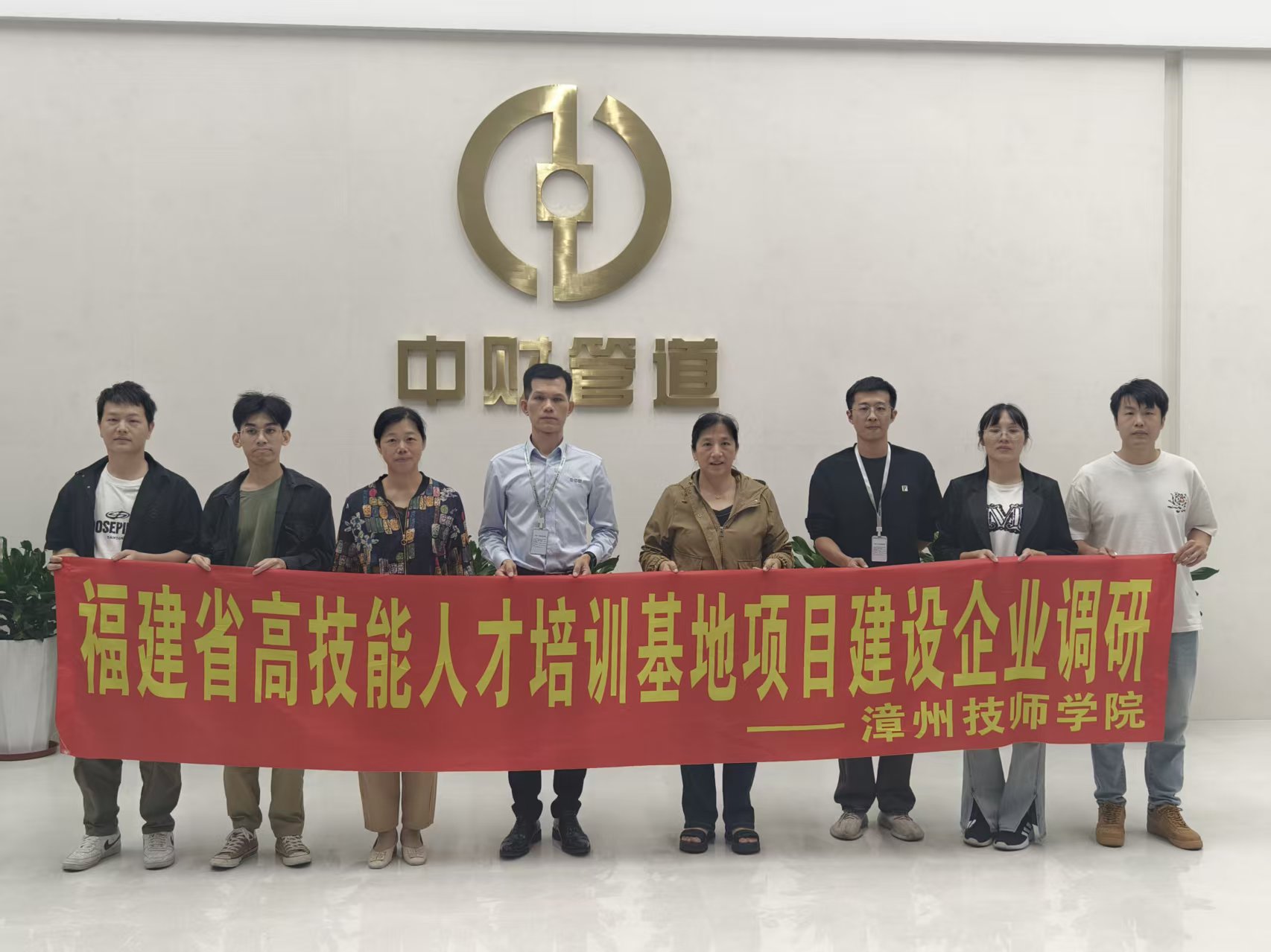 1762304503189162679.jpg 3d85263eb90920225128d76c676b22cd.jpg